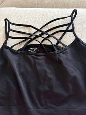 Zenana Outfitters Black Strappy Bralette 2x3x but PTP 15”